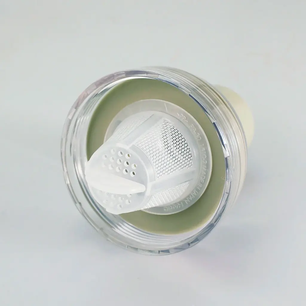 PORTABLE TEA BOTTLE - GREEN_detalle.webp